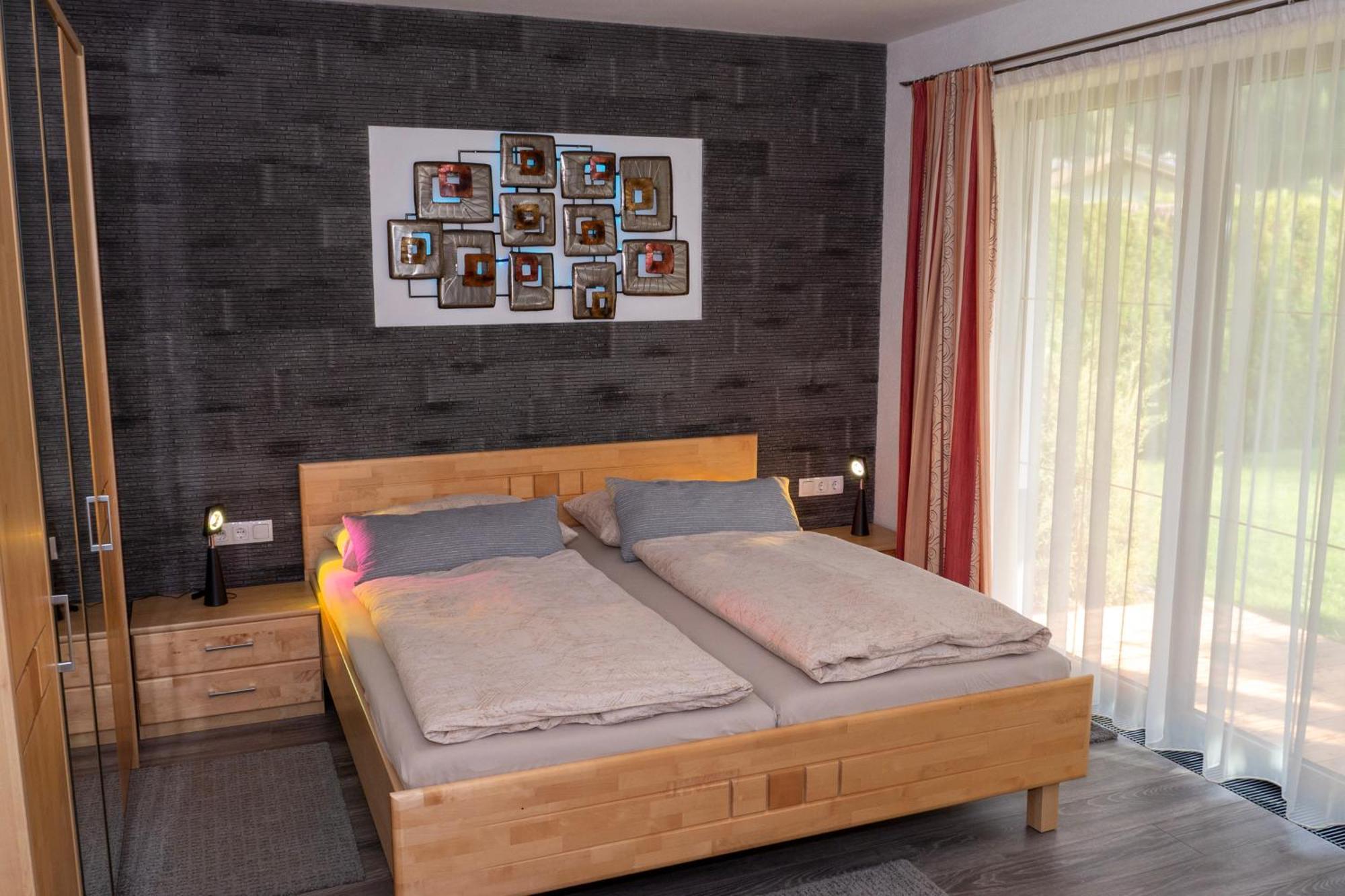 Haus Alpin Apartments Pettneu am Arlberg Ngoại thất bức ảnh