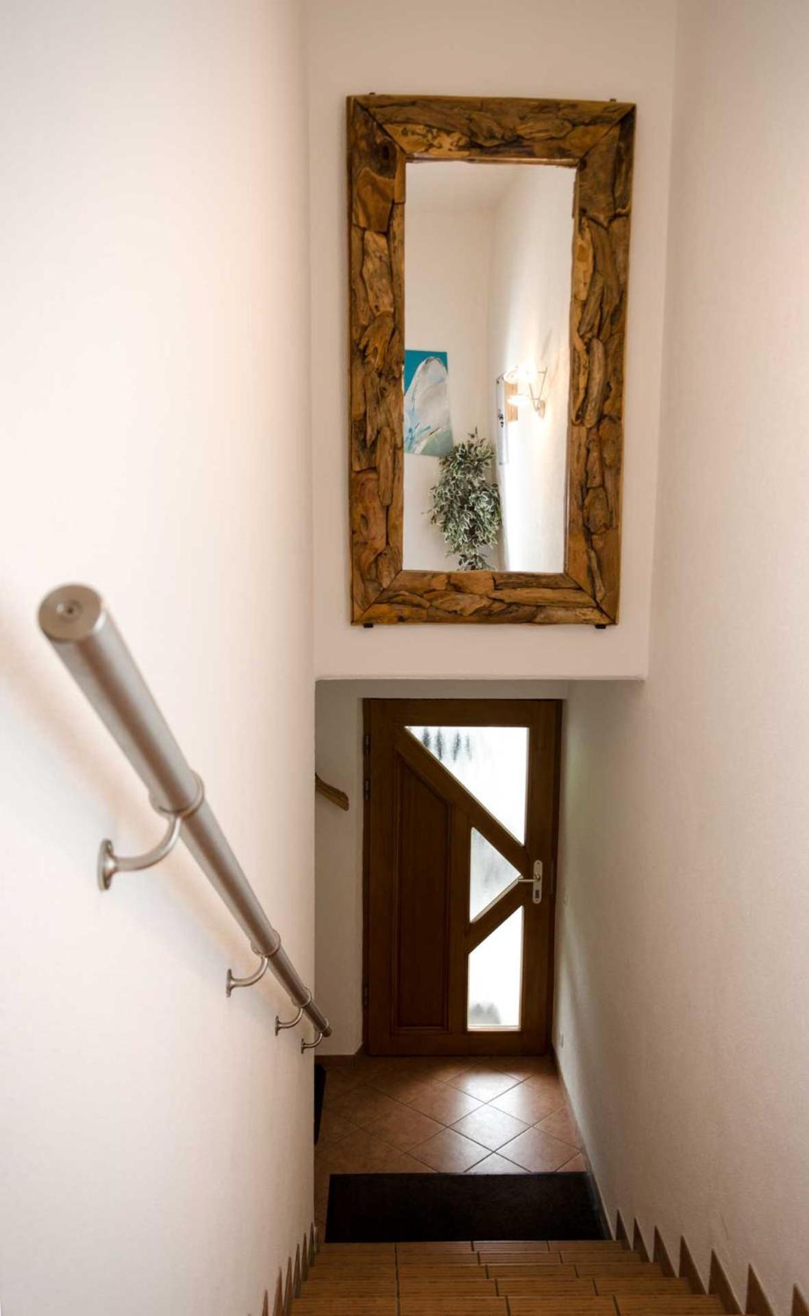 Haus Alpin Apartments Pettneu am Arlberg Ngoại thất bức ảnh